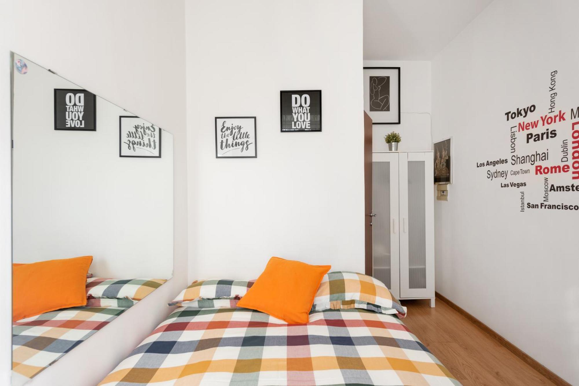 Central Little Basic Apartment Rome Extérieur photo